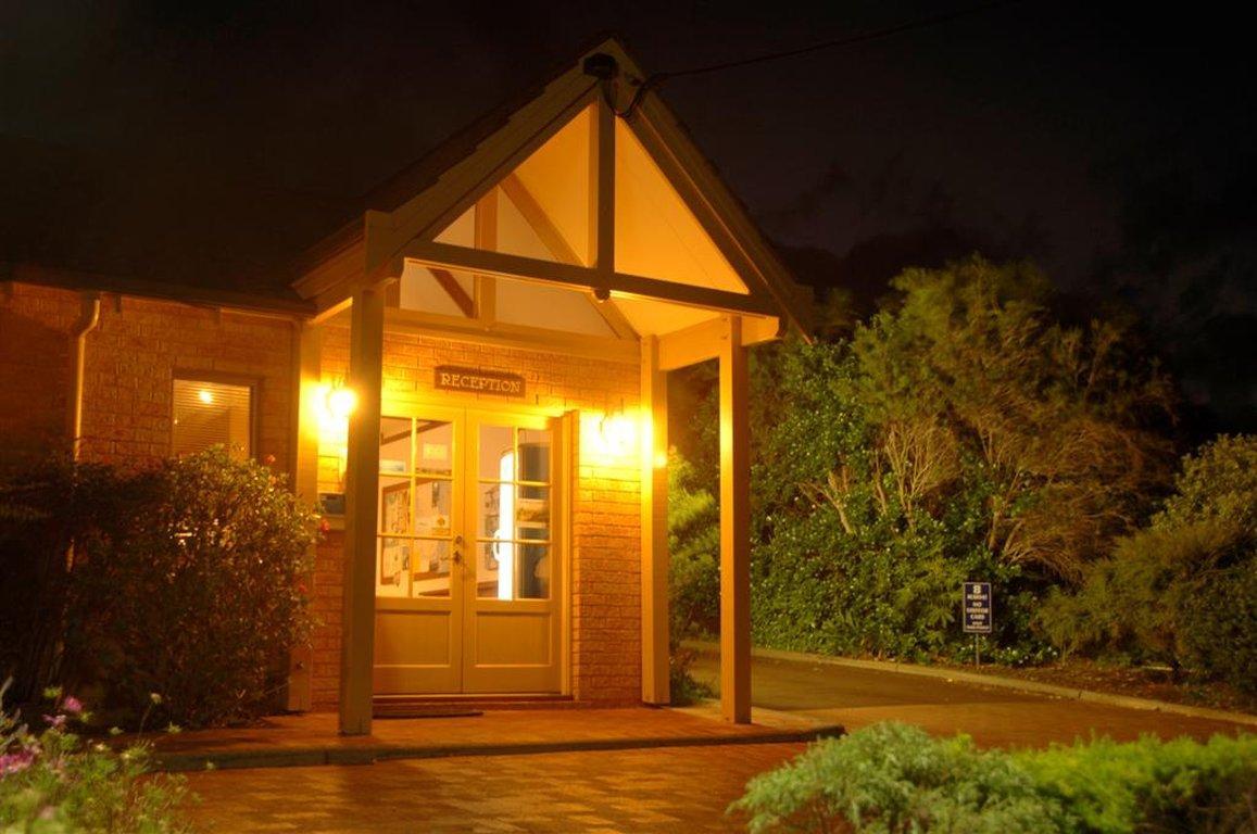 Augusta'S Georgiana Molloy Motel Экстерьер фото
