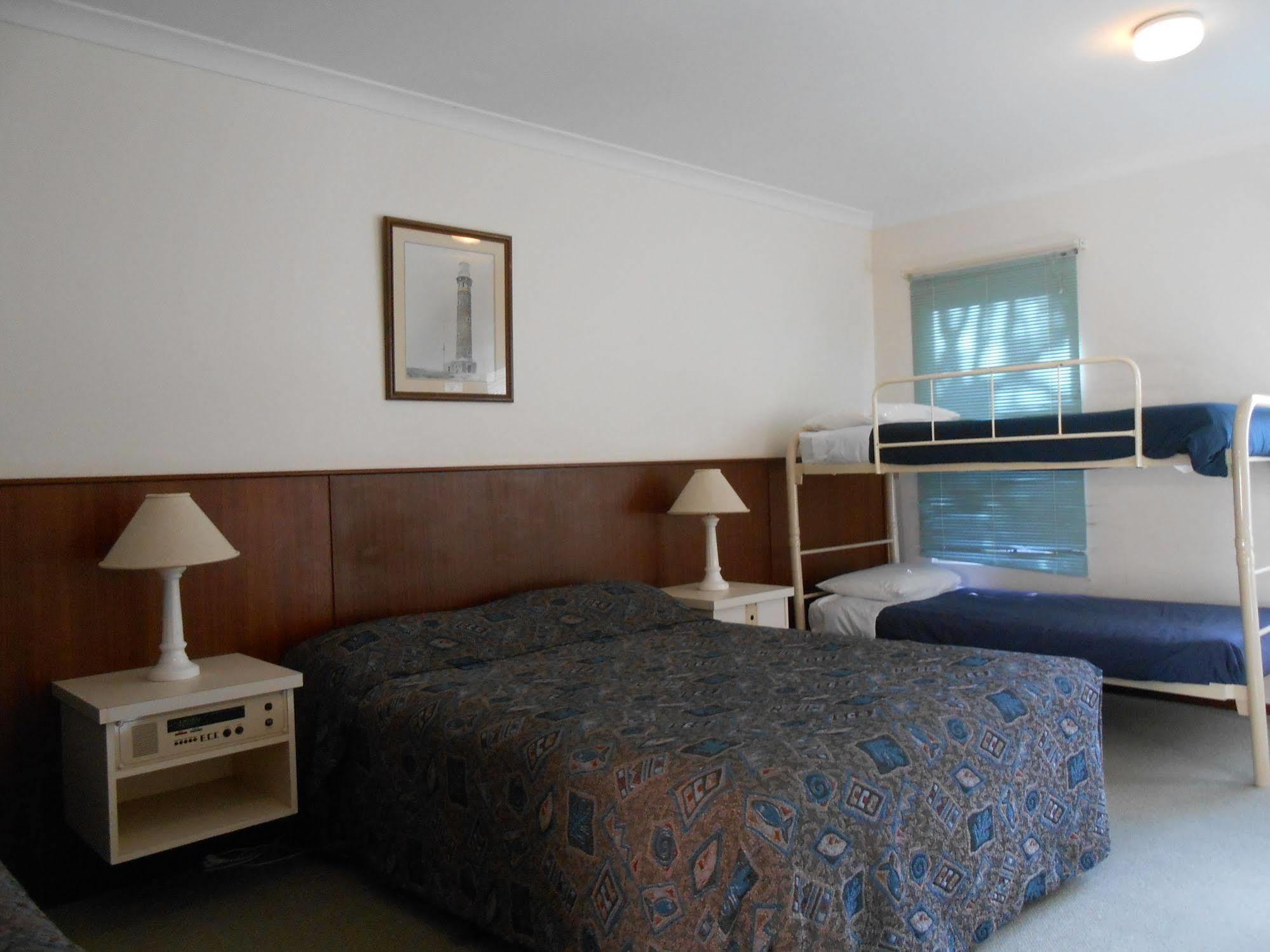 Augusta'S Georgiana Molloy Motel Экстерьер фото